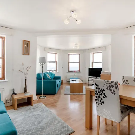 Seaview Heights Apartment